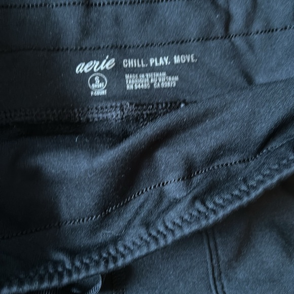 AERIE💫Women’s Black Chill.Play.Move Workout Pants - Picture 6 of 9